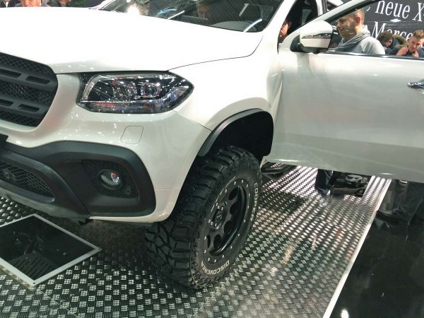 delta4x4-toyota-hilux2016-kotfluegellippen-9167945-show.jpg