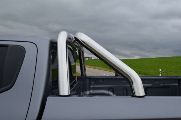 delta4x4-fiat-fullback-sportsbar-rld406ix-seitlich.jpg